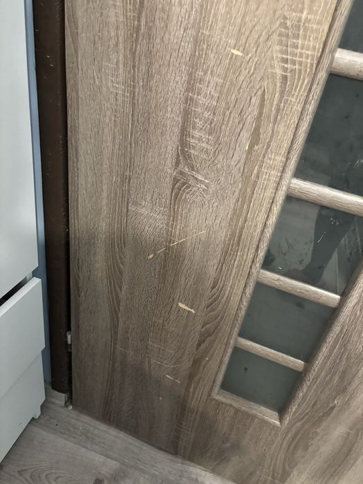 Drzwi 80 lewe z klamkami