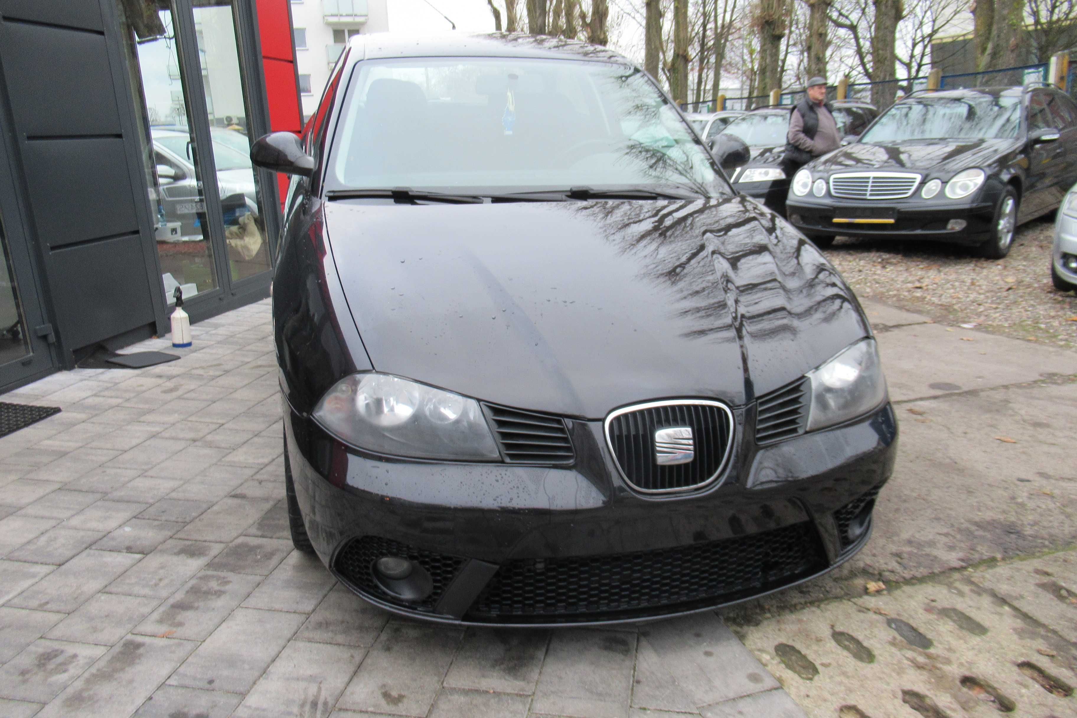 Seat Ibiza 3 III po liftingu czarna benzyna 1.4 ładna wersja alufelgi