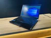 Laptop Toshiba R700 i3 4 GB / 320 GB