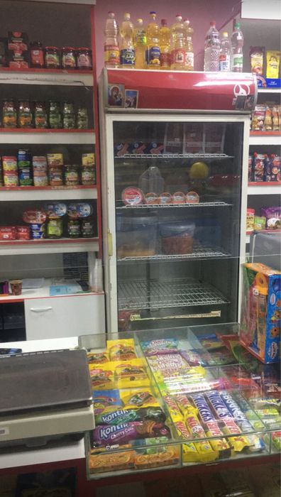 Продам холодильні вітрини б/у в доброму  стані