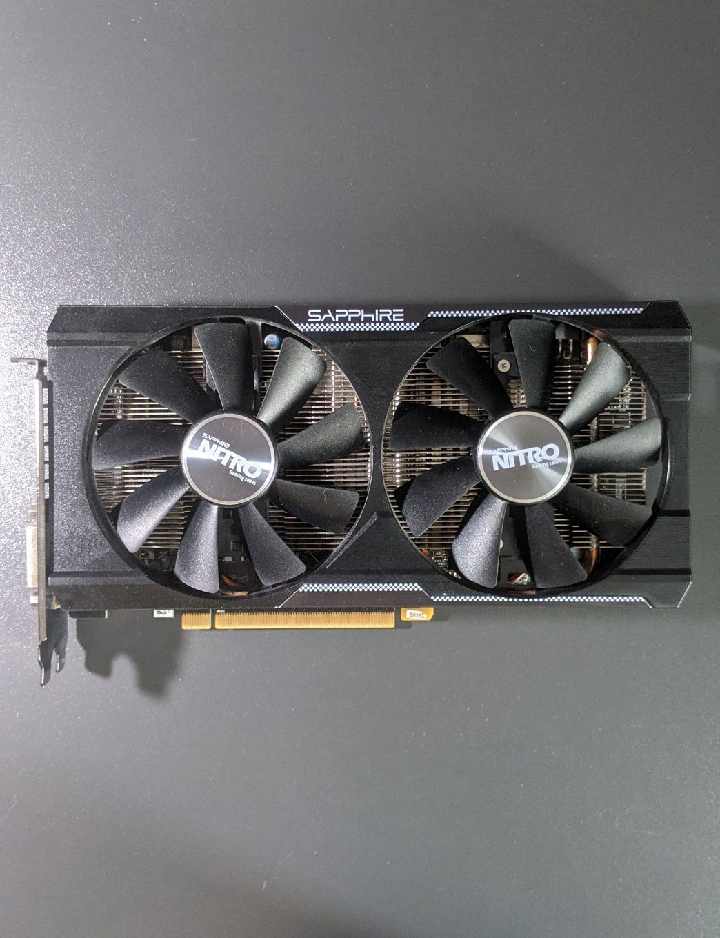 Відеокарта Sapphire Radeon R9 380 2Gb