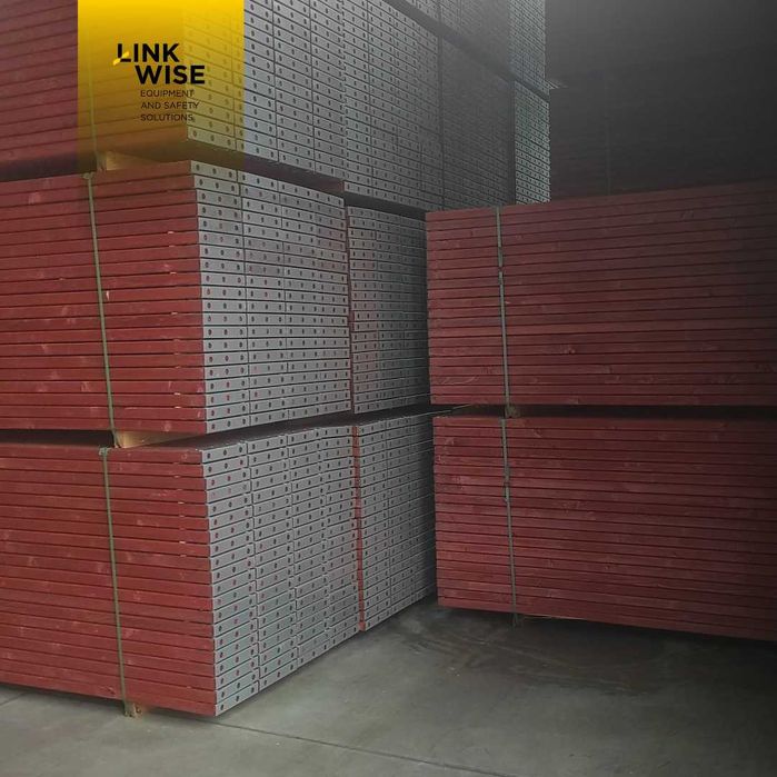 Rusztowania elewacyjne plettac - zestaw pow. rob. 108 m2 /wys. rob. 6m