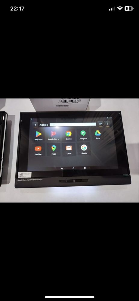 Conjunto de tablets e suportes audi para bancos