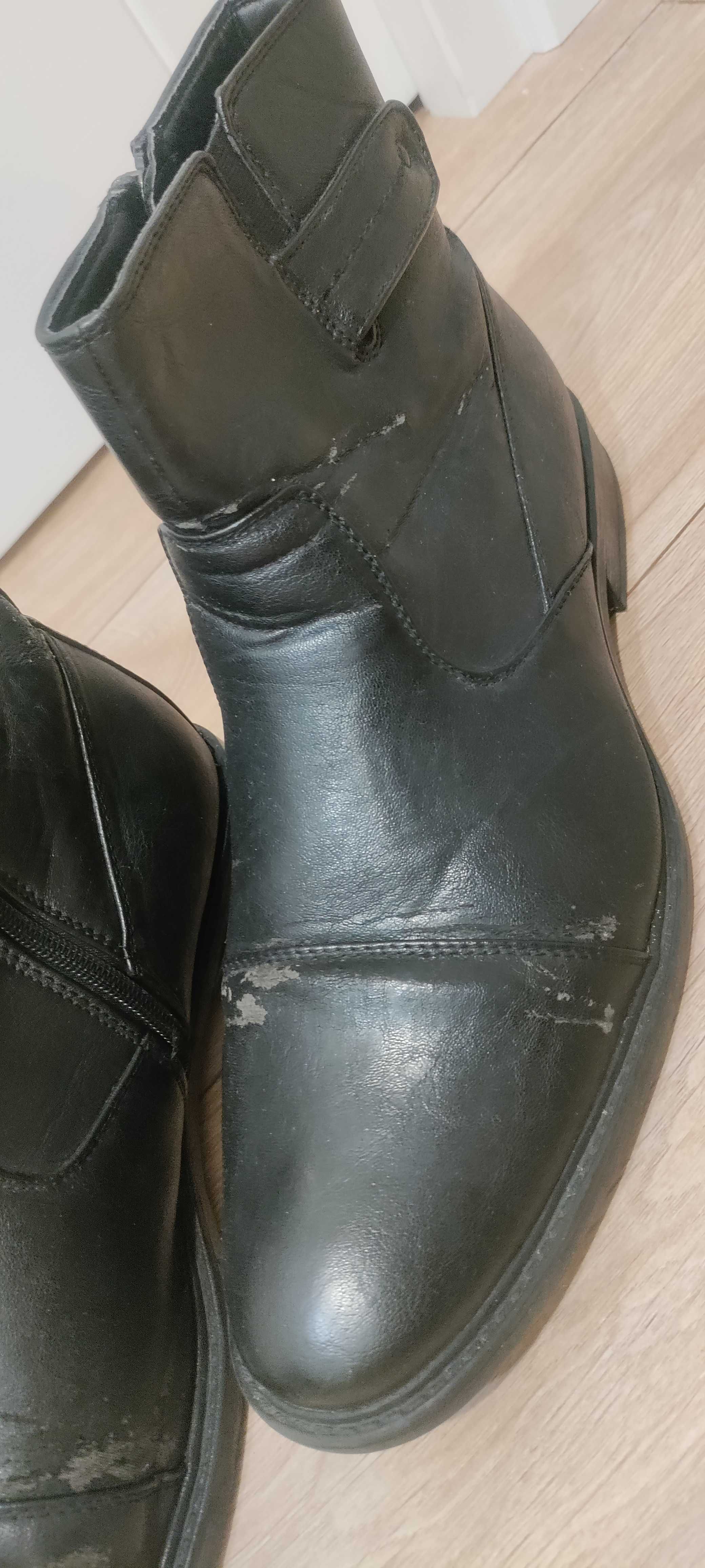 Męskie buty zimowe Vapiano r. 41 (26 cm) defekt