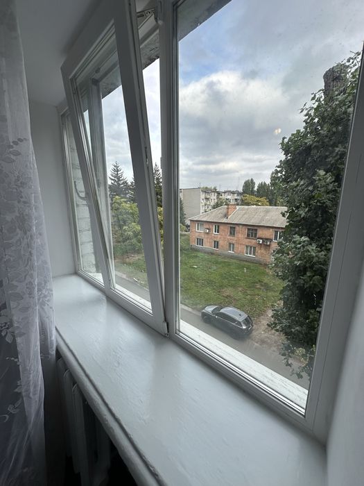 Продаж кімнати в гуртожитку