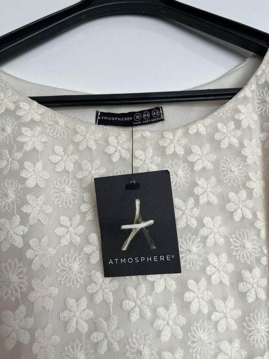 Kremowa sukienka Atmosphere nowa z metką i paskiem