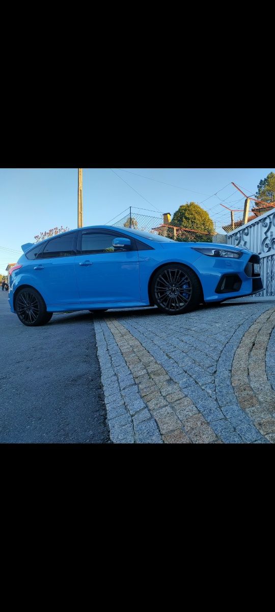 Ford focus RS ou troco