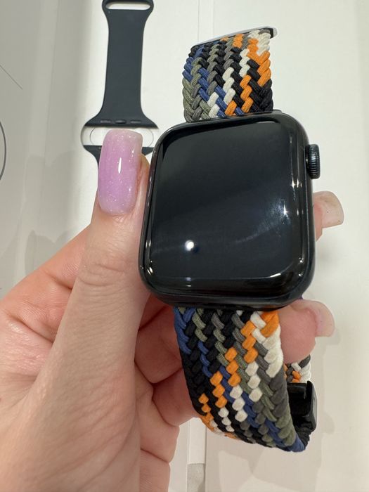 Apple Watch SE 44 mm