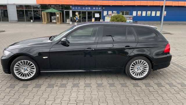 BMW 320d E91 2011