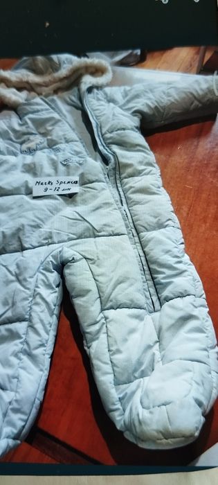 Детские комбинезоны зимние и летние.