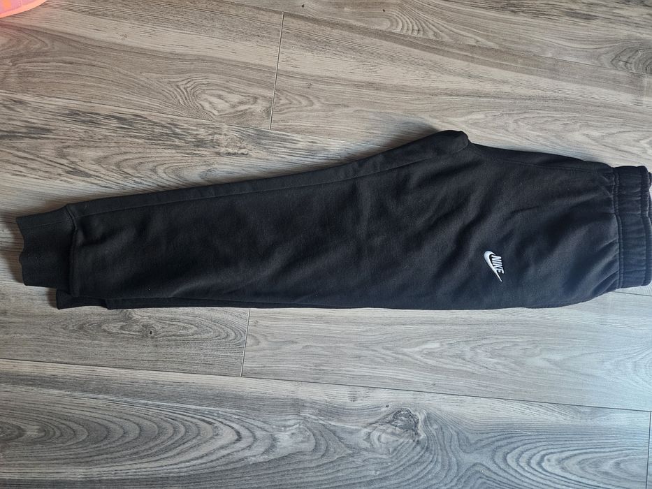 Spodnie dresowe Nike M męskie czarne bawełna stan igła