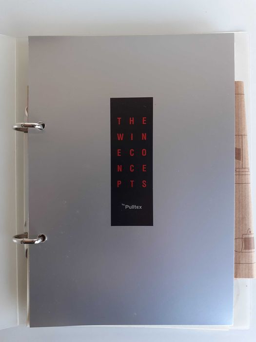 Dossier com Etiquetas para Vinho