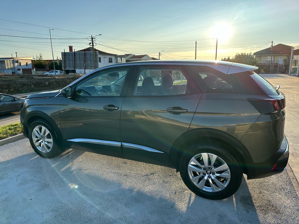 PEUGEOT 3008 BLUEHDI 1.6 2017
