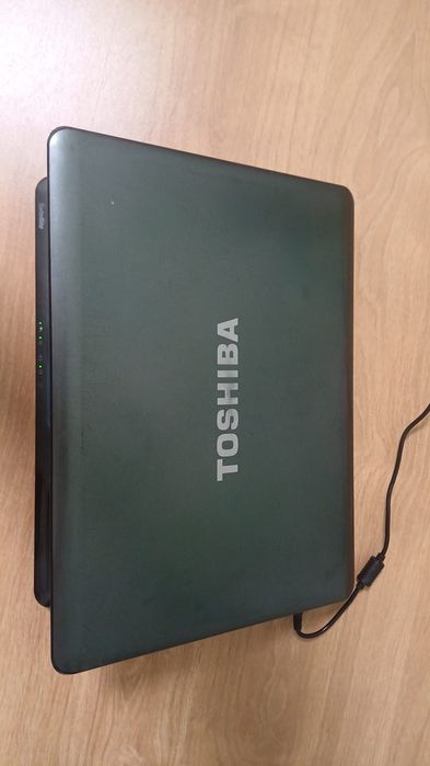 Portátil Toshiba A300 - 15.6"