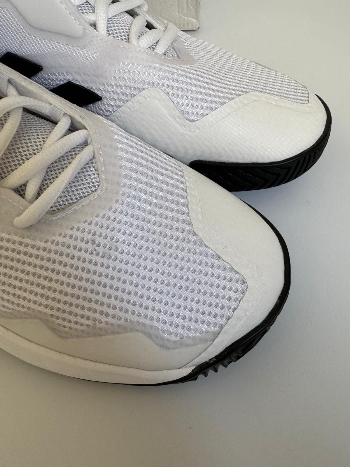 Nowe sneakersy męskie sportowe ADIDAS CourtJam Control M białe 40 2/3