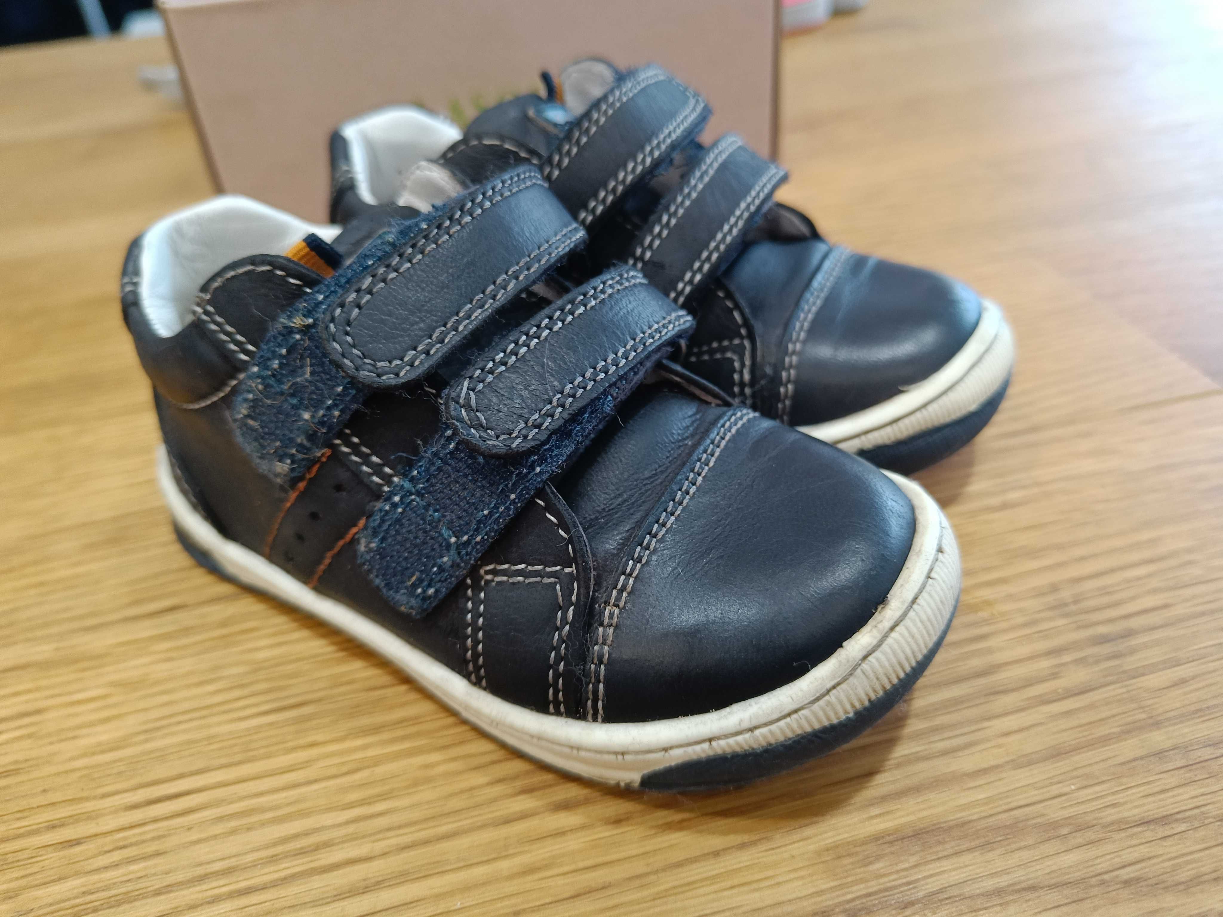 Półbuty skórzane Lasocki r.22