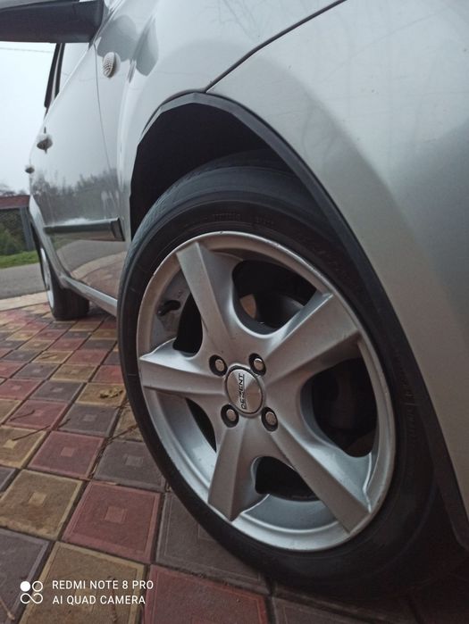 Авео газ4,не фарбована