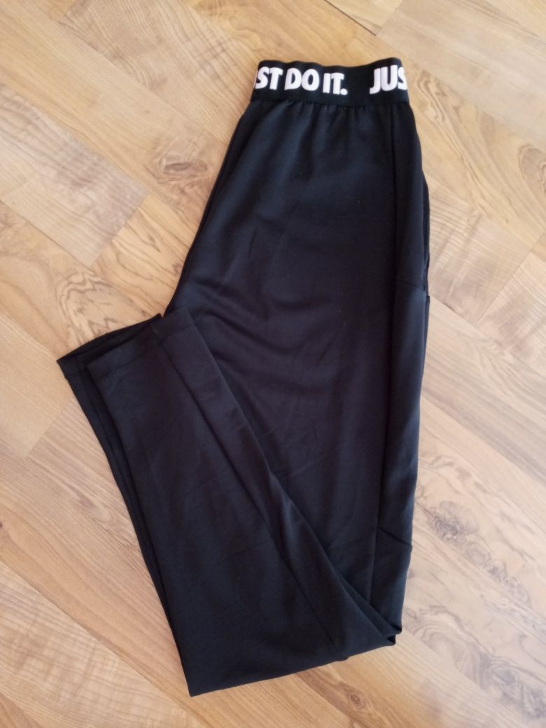 Spodnie damskie Nike