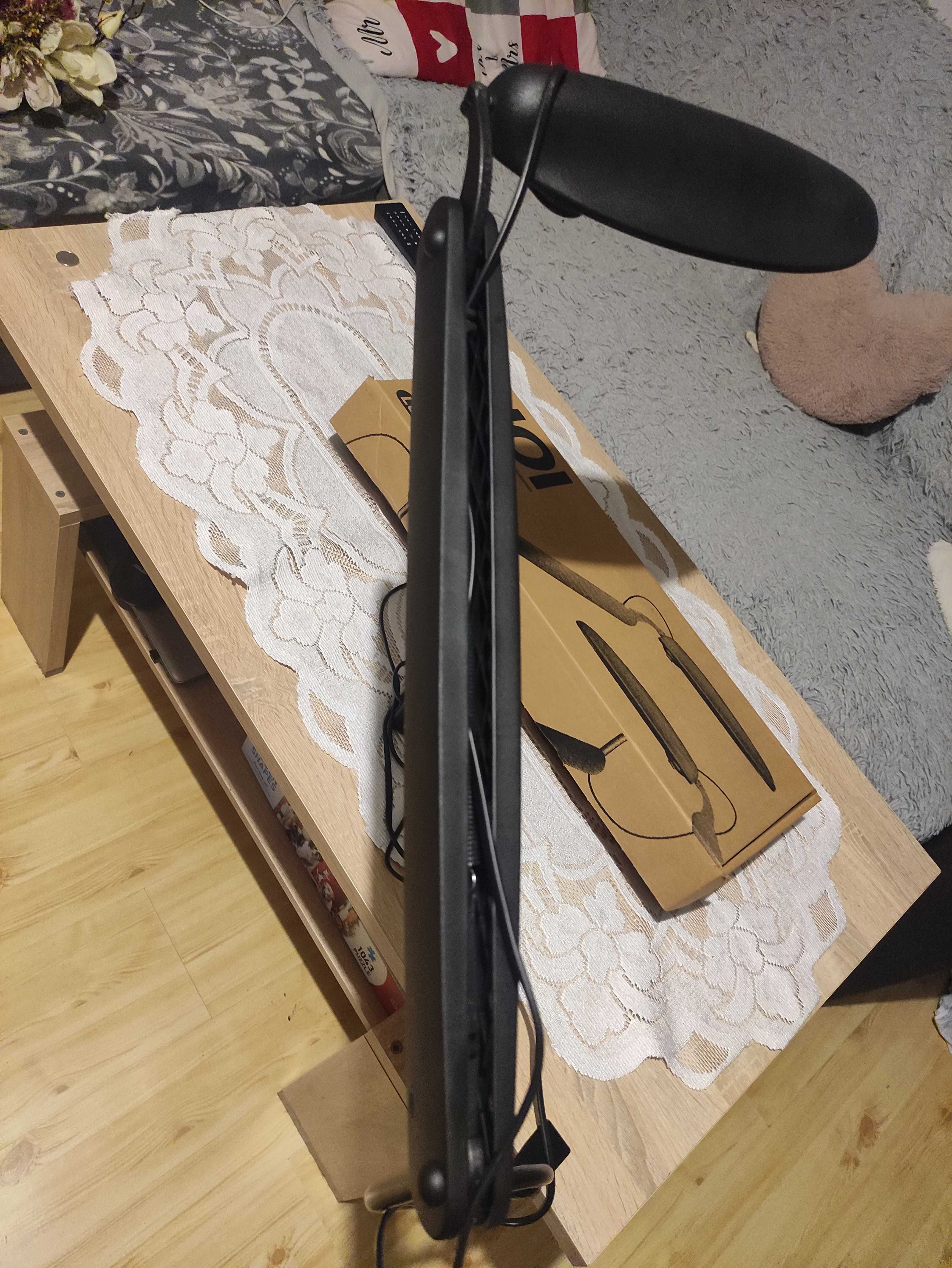 Lampa LED Niemiecka