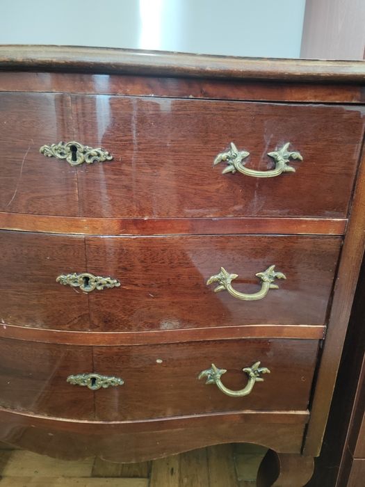 Sekretarzyk komoda połysk