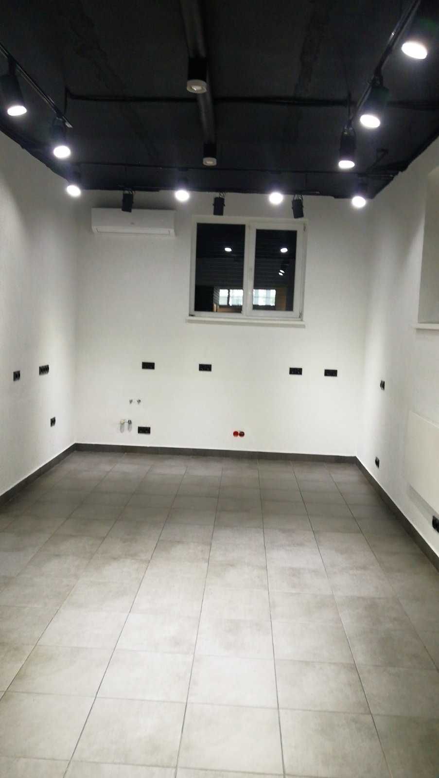 Здається в оренду приміщення 50 м² у ЖК "Молодіжний"