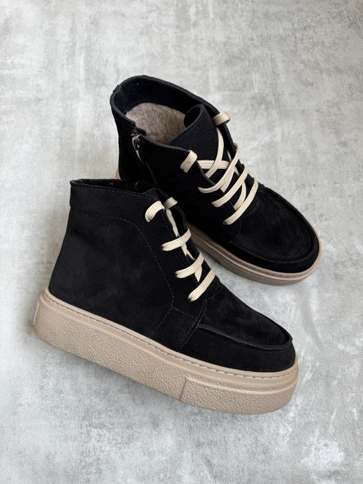 Зимові хайтопи натуральний замш новинка 2025