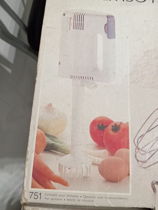 Batedeira e varinha mágica no mesmo aparelho