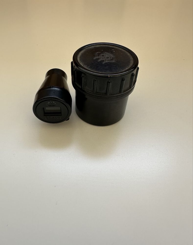 Видошукач. Видоискатель. 85 мм (F=8.5cm)