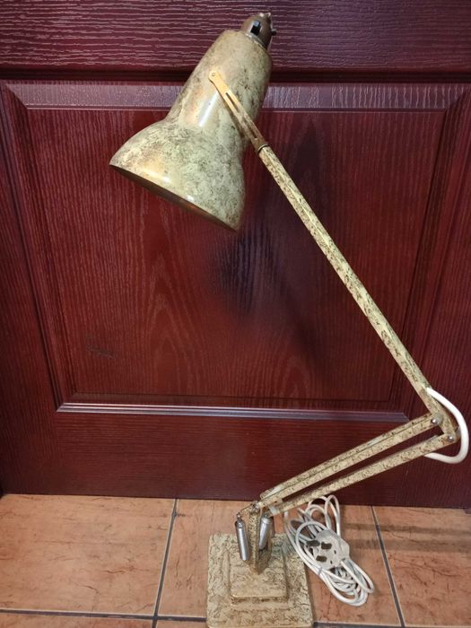 Lampa gabinet biórko