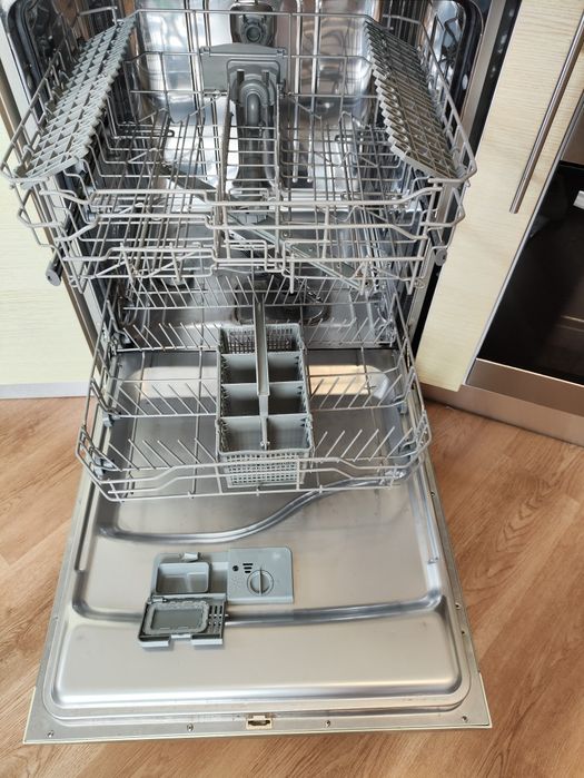 Máquina lavar loiça TEKA