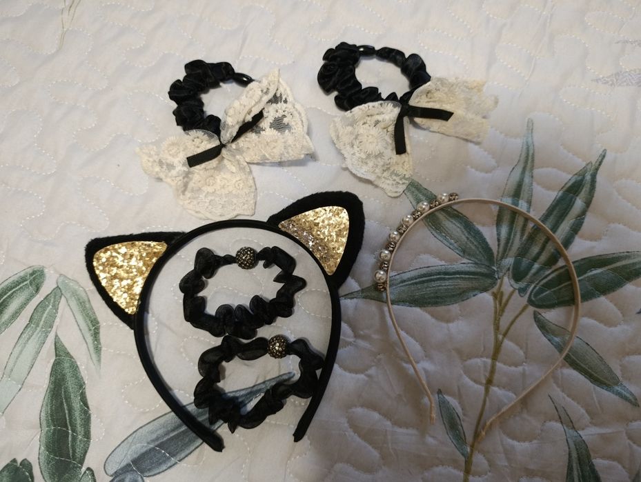 Аксесуари для волосся / Різні заколки, гумки, обруч