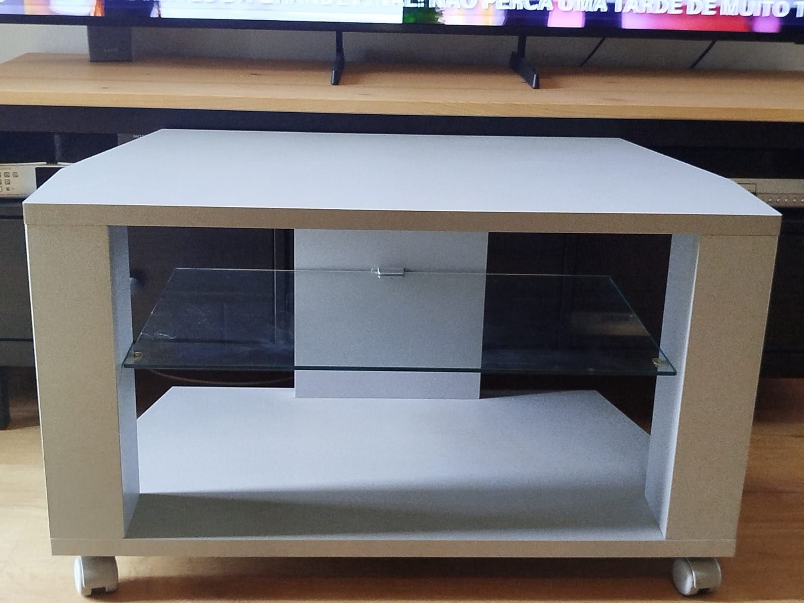 Móvel para televisão