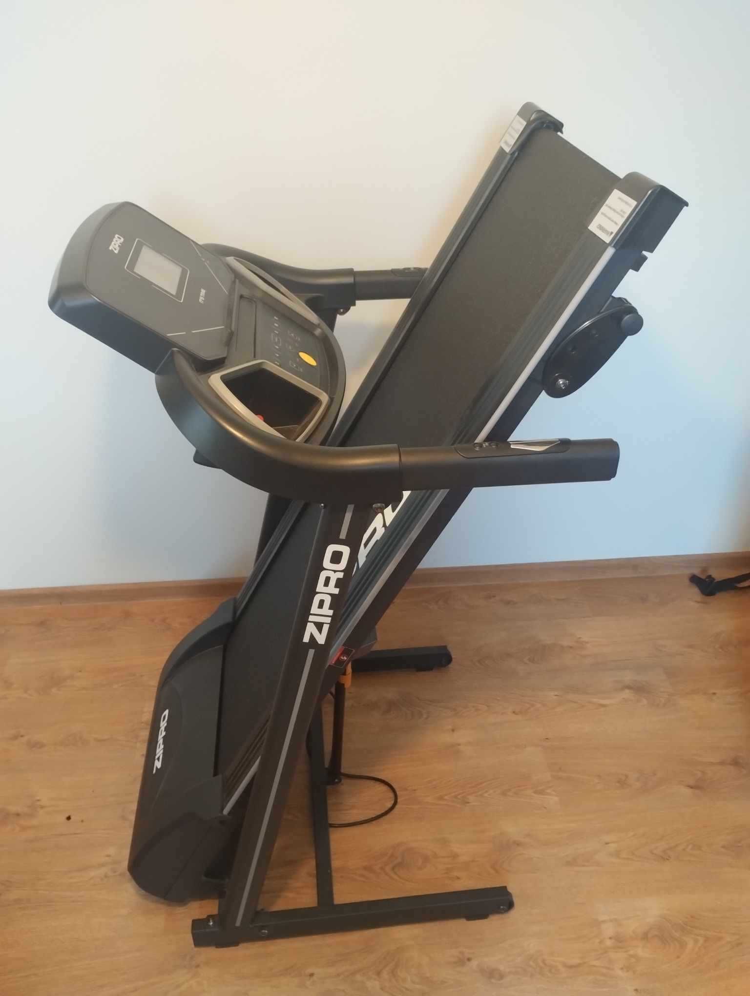 Bieżnia Zipro Colt