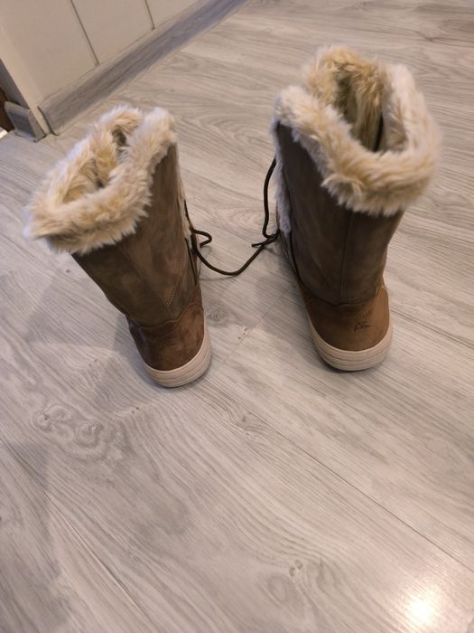 Buty damskie zimowe śniegowce Ecco 39