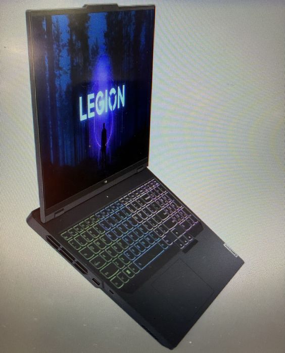 Продам мощный игровой ноутбук !