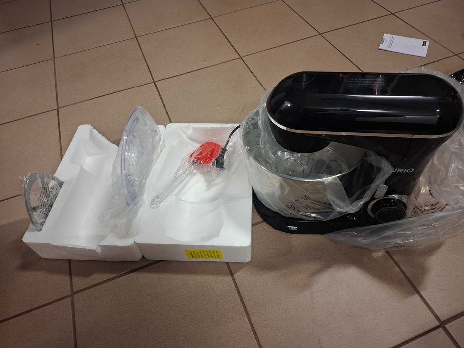 Robot kuchenny planetarny Zurio 10-biegowa  funkcją cichej fermentacji