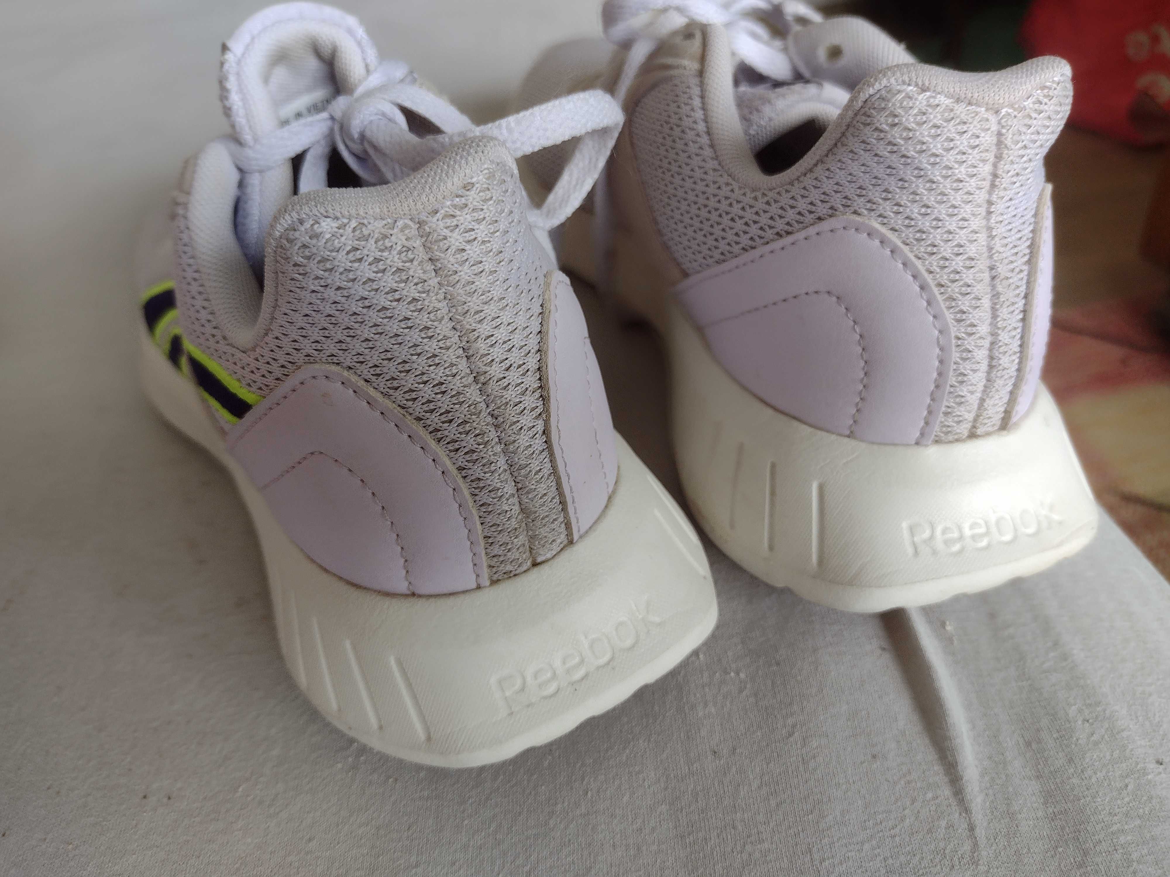 Buty sportowe marki Reebok Lite. 2.0 . Rozmiar 37.5