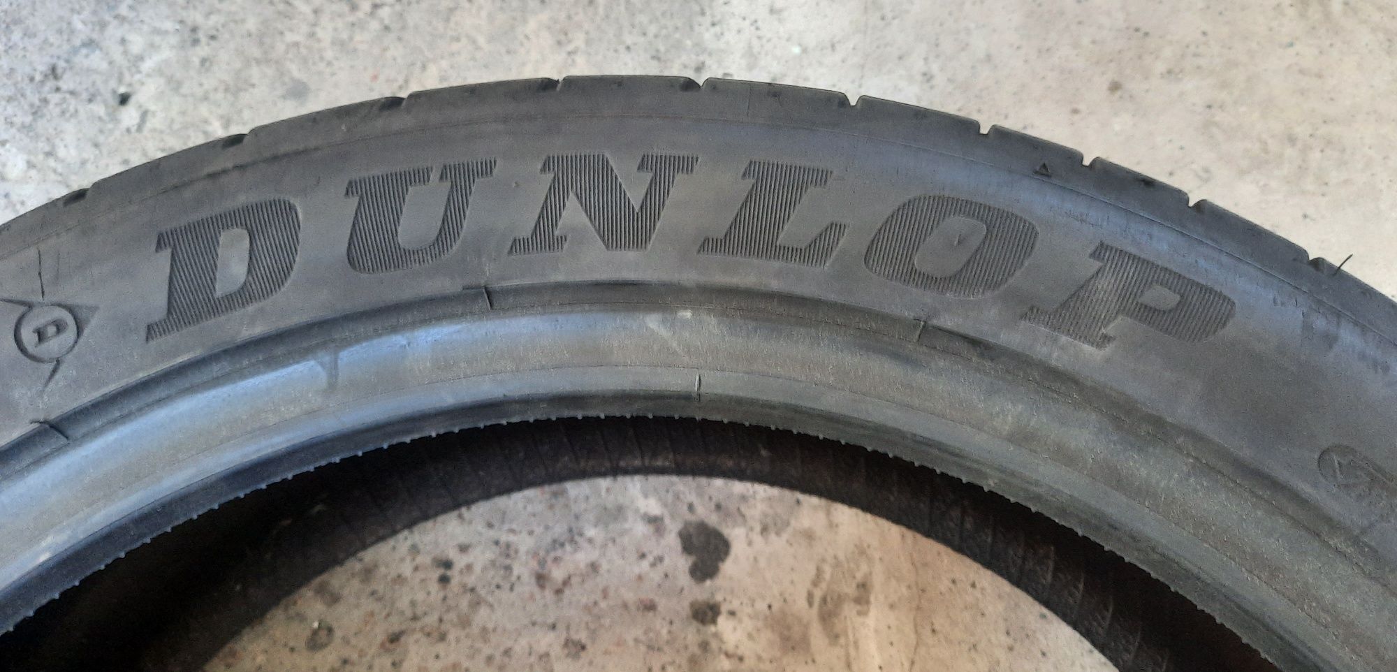 Літня резина Dunlop 225/45 r19
