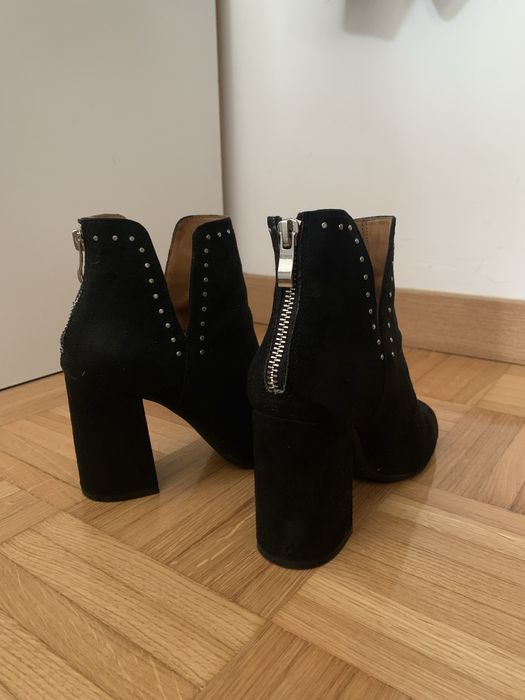 Botas pretas altas