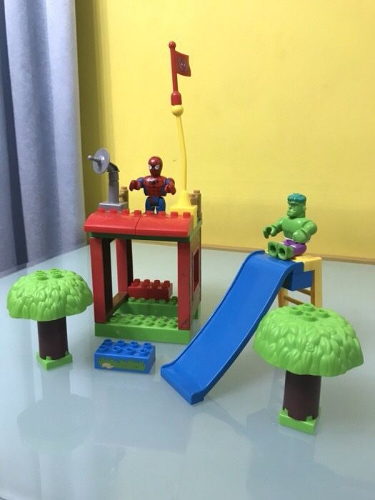 MEGA BLOKS / Marvel / Hulk & Spider-Man