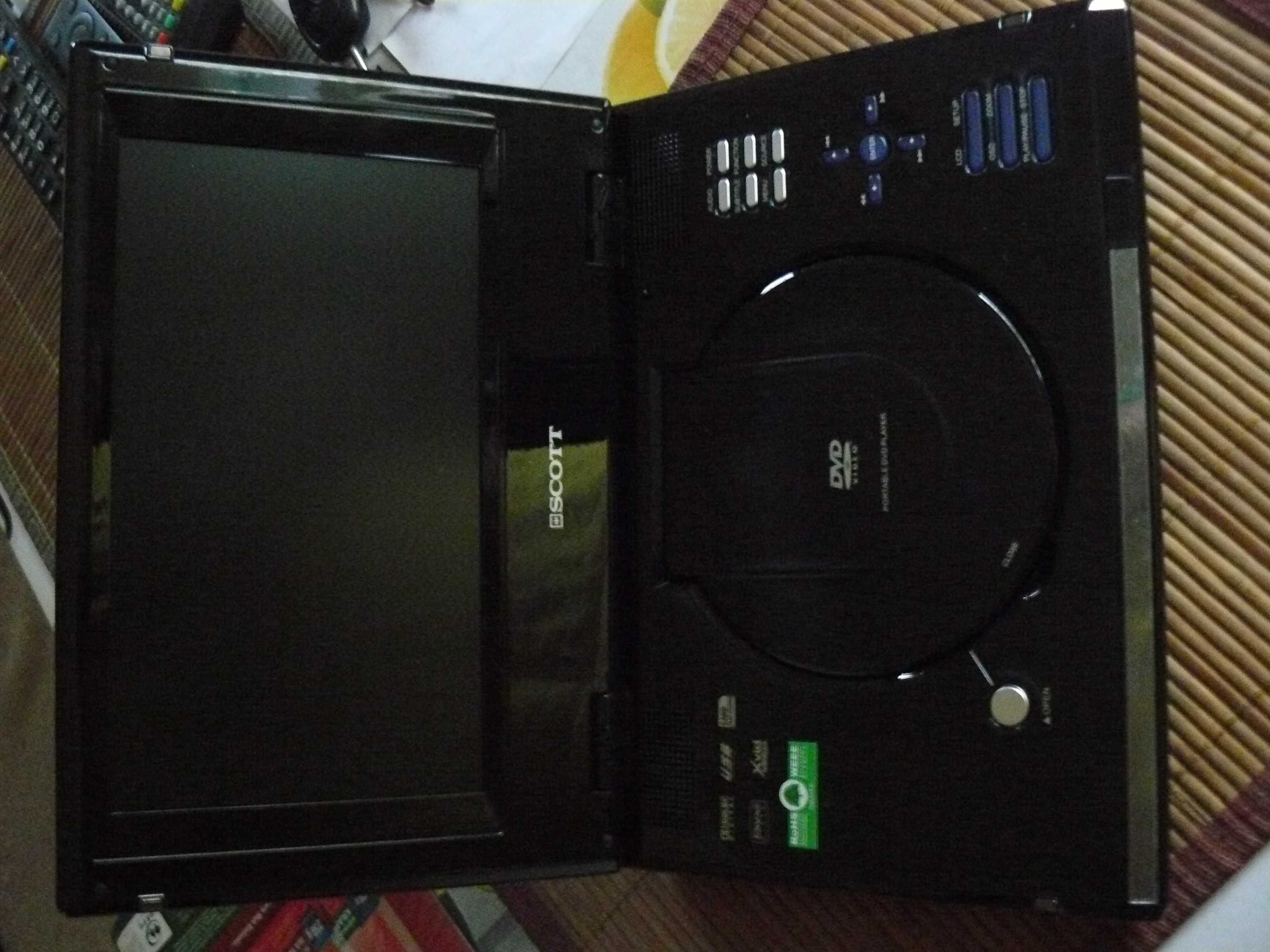Odtwarzacz z ekranem dvd SCOTT  9 cali z usb , zasilanie 230/12 wolt
