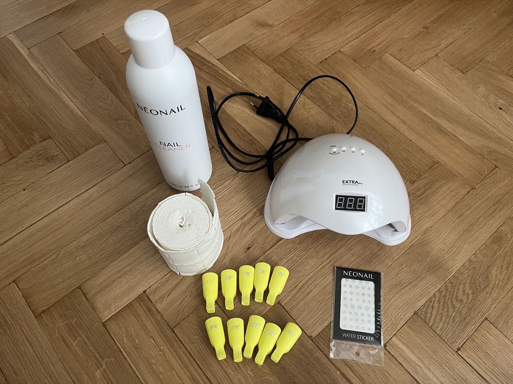Zestaw do paznokci hybrydowych/hybryd: lampa UV, cleaner, klipsy