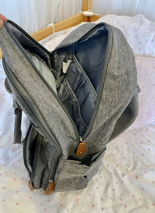 Mochila bebé passeio
