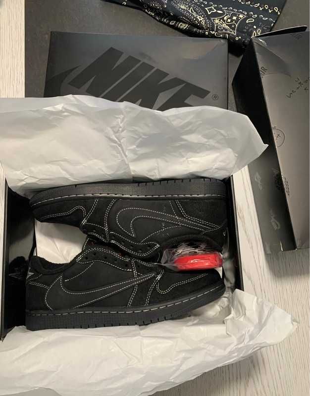 Jordan 1 Retro Low OG SP Travis Scott Black Phantom R.39