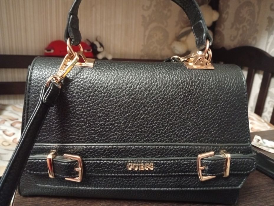 Жіноча сумка чорна