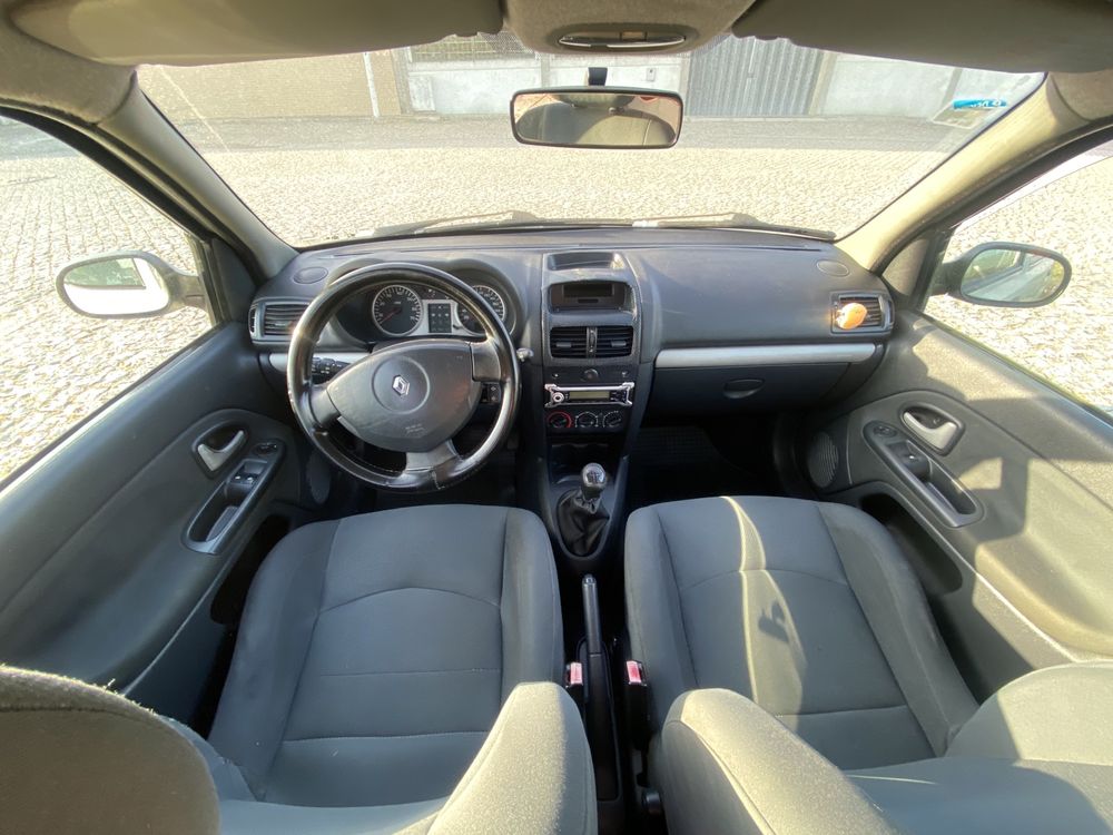 renault clio 1.2 16v com 156000 kms