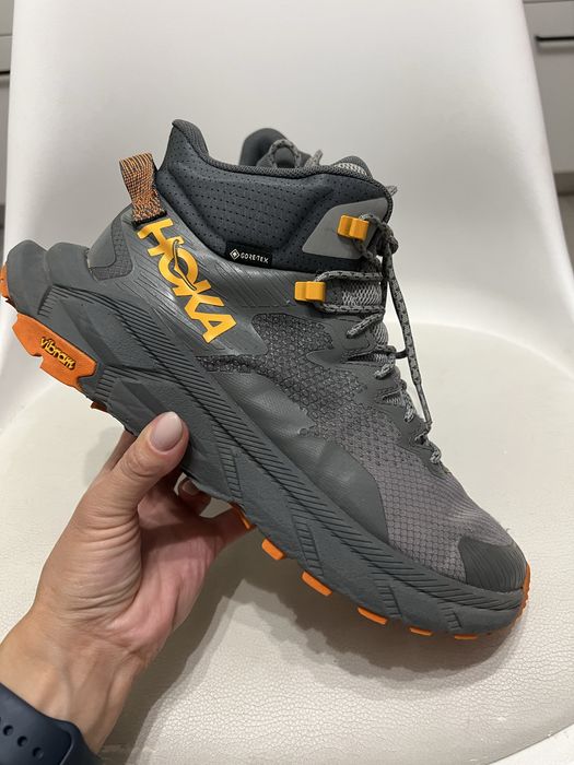 Hoka ботінки оригінал