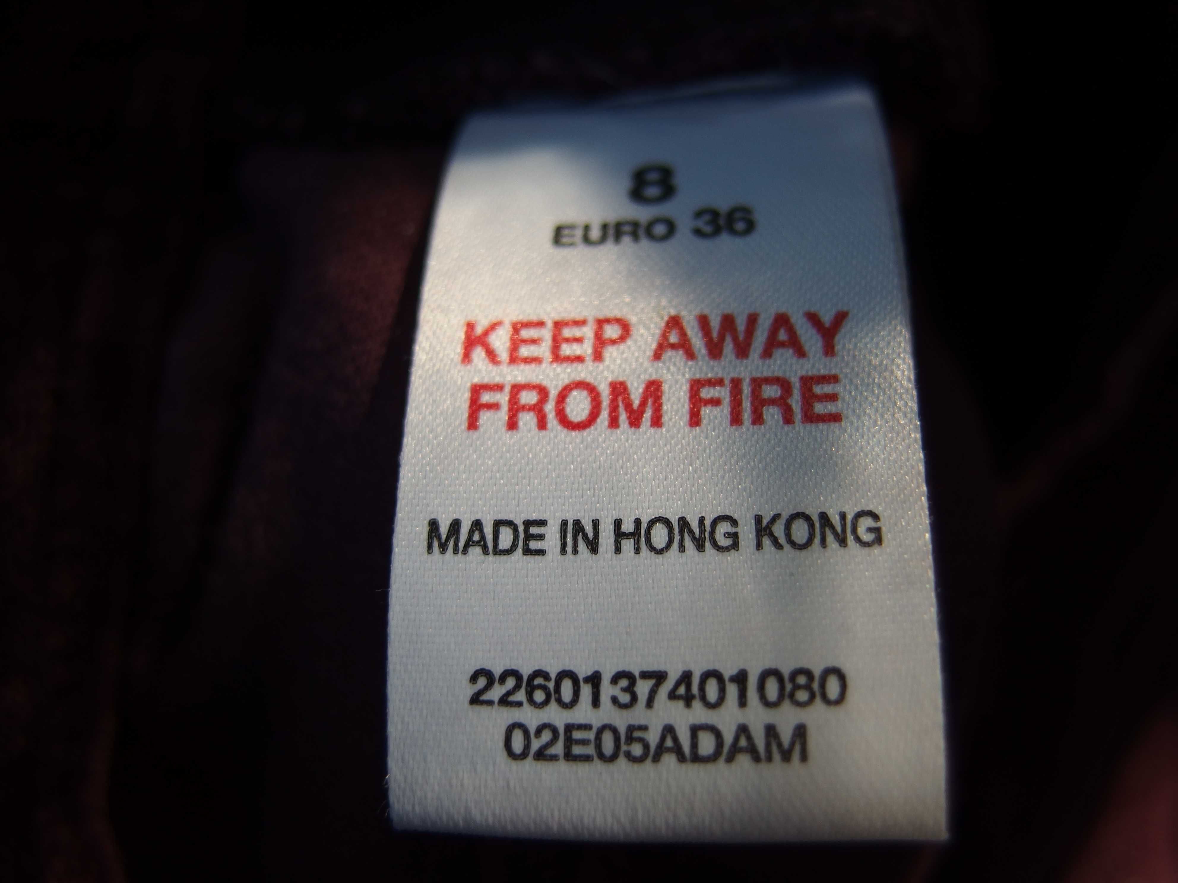 Spodnie welurowe Moto Jeanswear. Bordowe. Made in Hong Kong.