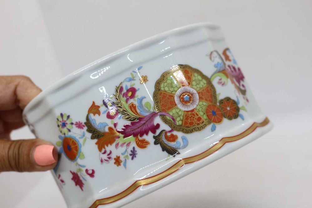 Caixa Diogo Coleção Dinastia Vista Alegre 1980