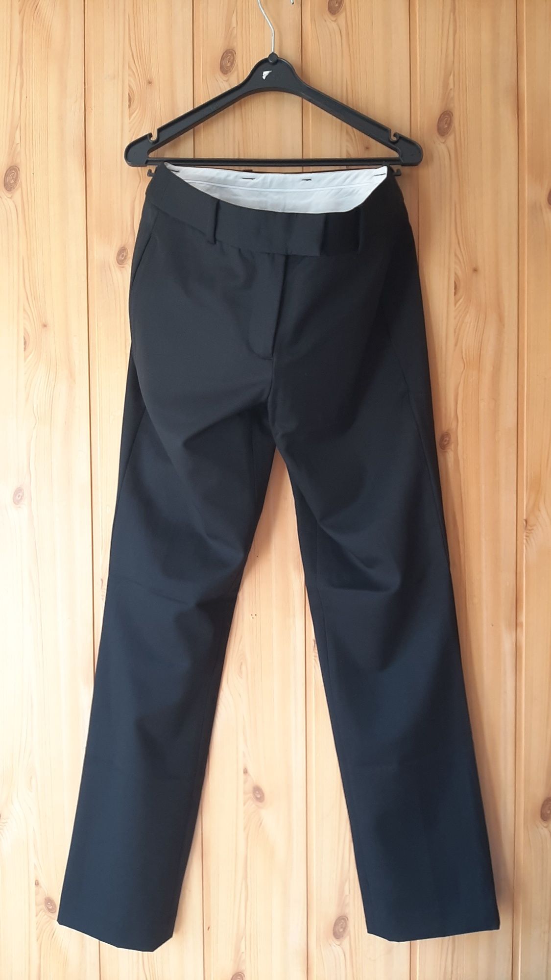 Spodnie damskie klasyczne Calvin Klein S/M